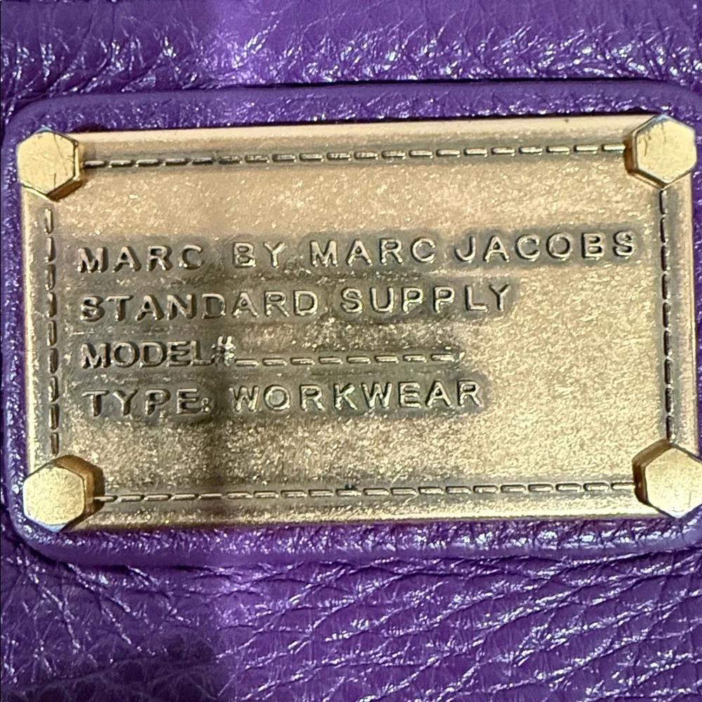 Marc by Marc Jacobs Classic Q Purple‎ Wristlet